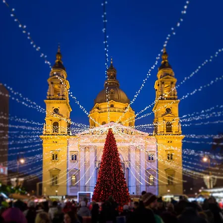 Dream بودابست